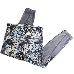 3/$19! UNDER ARMOUR Leggings Workout Compression Tights ~ Gray ~ Gym ~ M